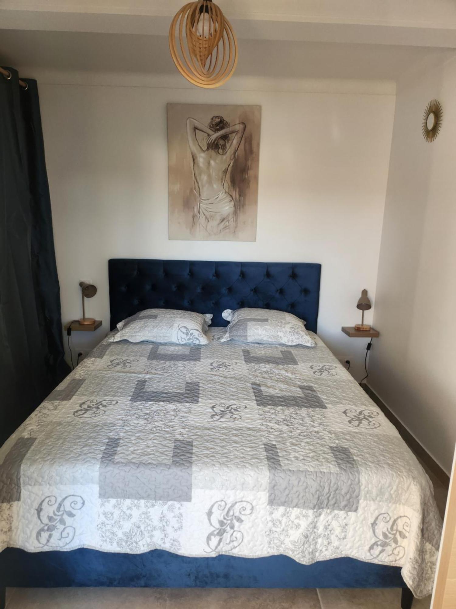 A Centre Apartment *